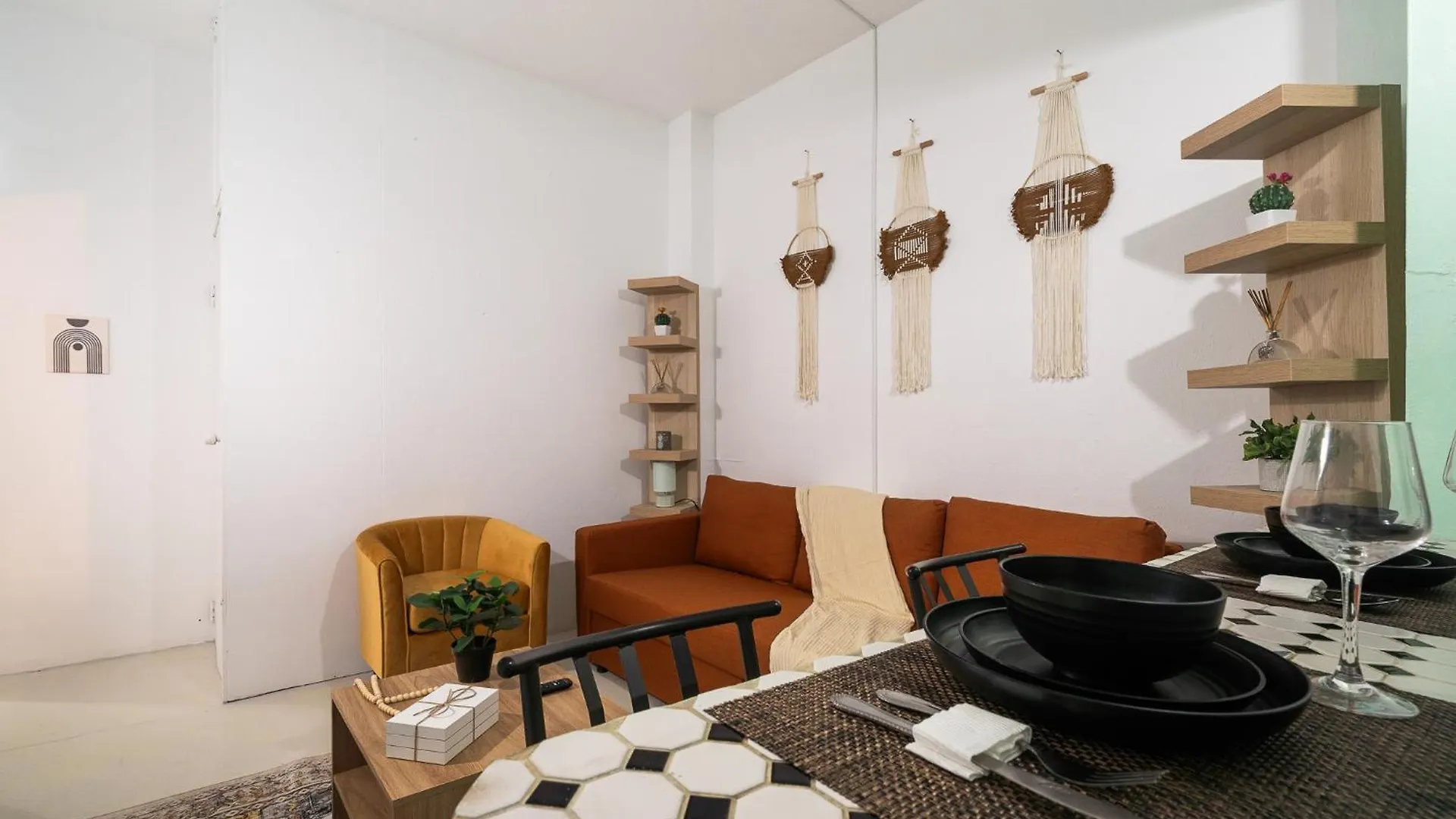 Private Yard - 2 Bedrooms - San Juan Apartment By Ph Puerto Rico